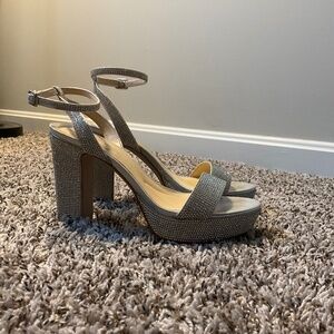 Jessica Simpson 4'' Heels Size: 8.5